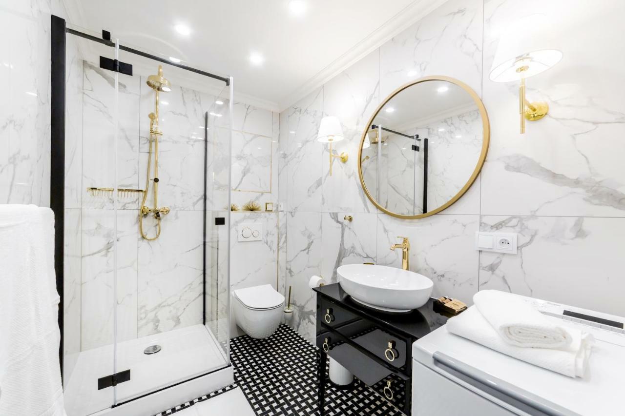 Apartament Golden Place 2 Cracovia Esterno foto